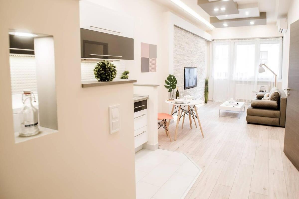 New Luxury Apartment In The Center With A/C Budapest Luaran gambar