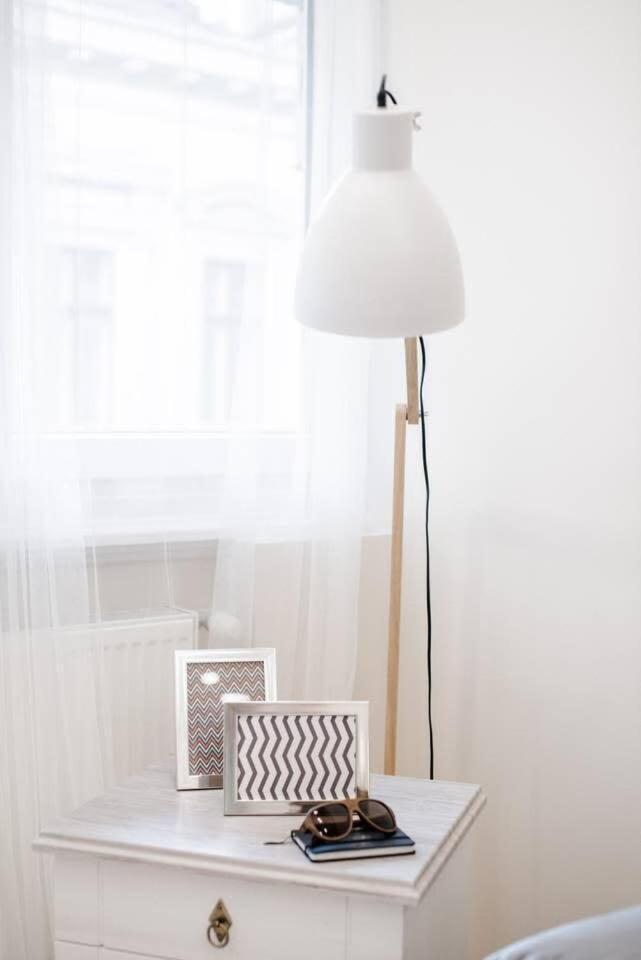 New Luxury Apartment In The Center With A/C Budapest Luaran gambar