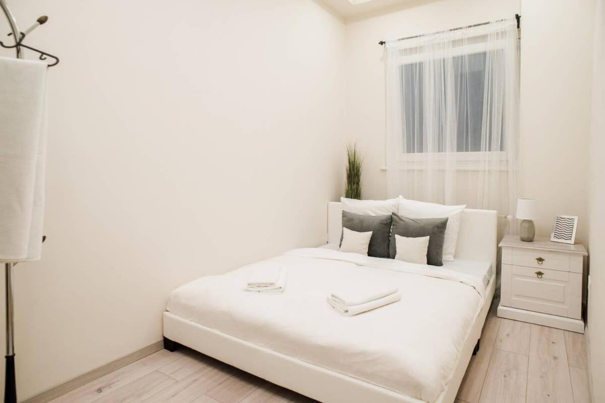 New Luxury Apartment In The Center With A/C Budapest Luaran gambar