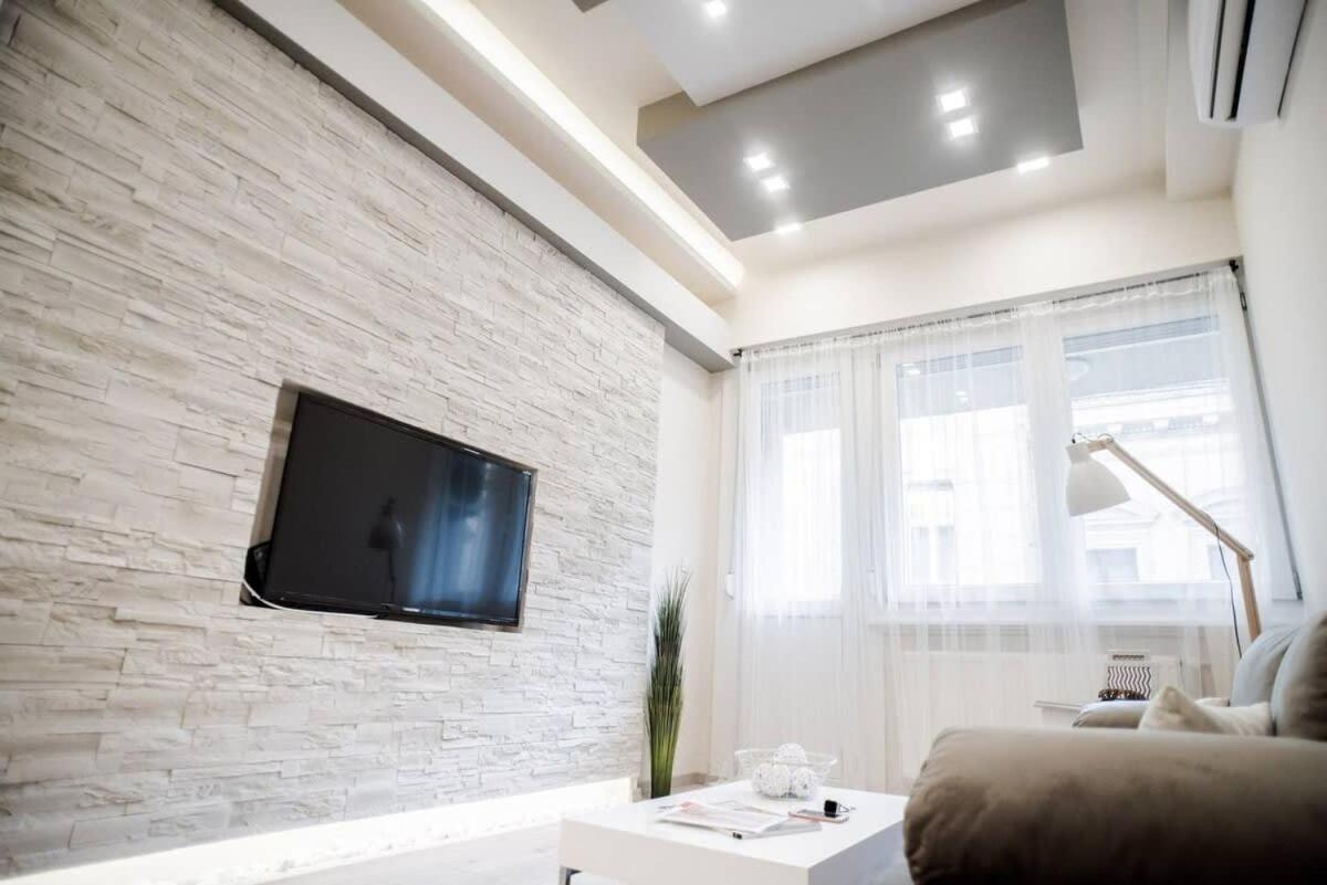 New Luxury Apartment In The Center With A/C Budapest Luaran gambar