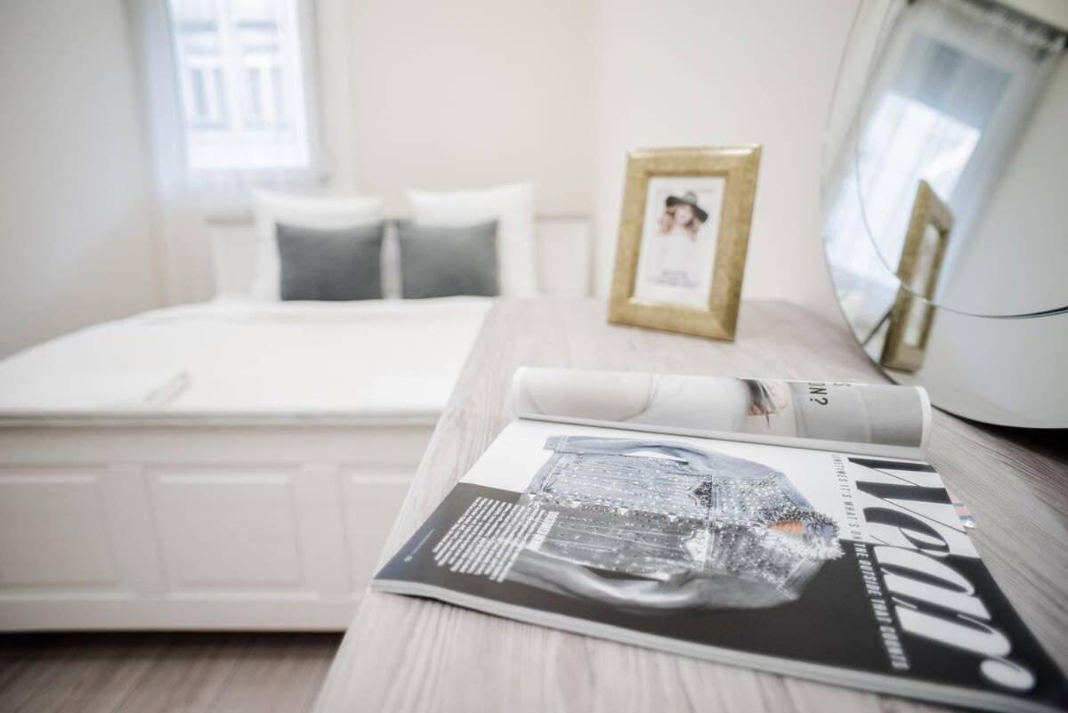 New Luxury Apartment In The Center With A/C Budapest Luaran gambar